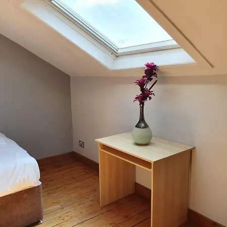 Granby Headingley Leeds Slp 16