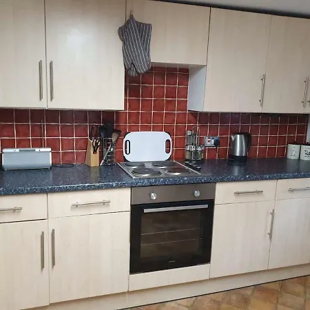 Granby Headingley Leeds Slp 16 * Leeds (West Yorkshire)